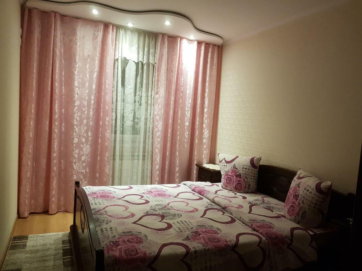 Diana Apartament Iasi Exterior foto